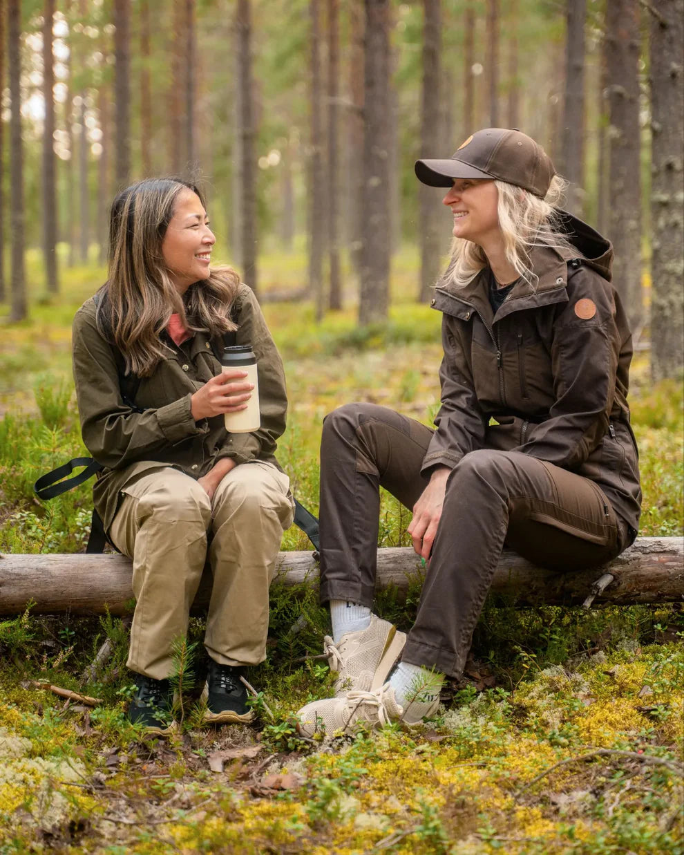 Pinewood Finnveden Hybrid Trousers Dark Brown outdoorbroek met 4-way stretch, comfortabele hybride wandelbroek voor heren en dames voor jacht, trekking, hondentraining en outdooractiviteiten, Dog - Expert webshop voor gespecialiseerd hondenmateriaal