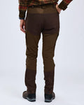 Pinewood Finnveden Hybrid Trousers Dark Brown outdoorbroek met 4-way stretch, comfortabele hybride wandelbroek voor heren en dames voor jacht, trekking, hondentraining en outdooractiviteiten, Dog - Expert webshop voor gespecialiseerd hondenmateriaal