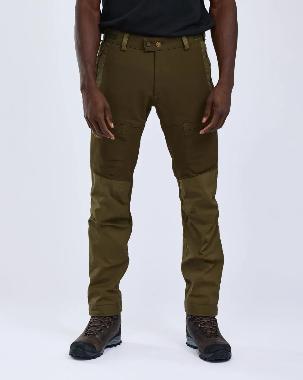 Pinewood Finnveden Hybrid Extreme Trousers Dark Olive waterdichte outdoorbroek met 4-way stretch, winddichte jachtbroek en wandelbroek met ademend membraan voor trekking en outdoor, Dog - Expert webshop voor gespecialiseerd hondenmateriaal