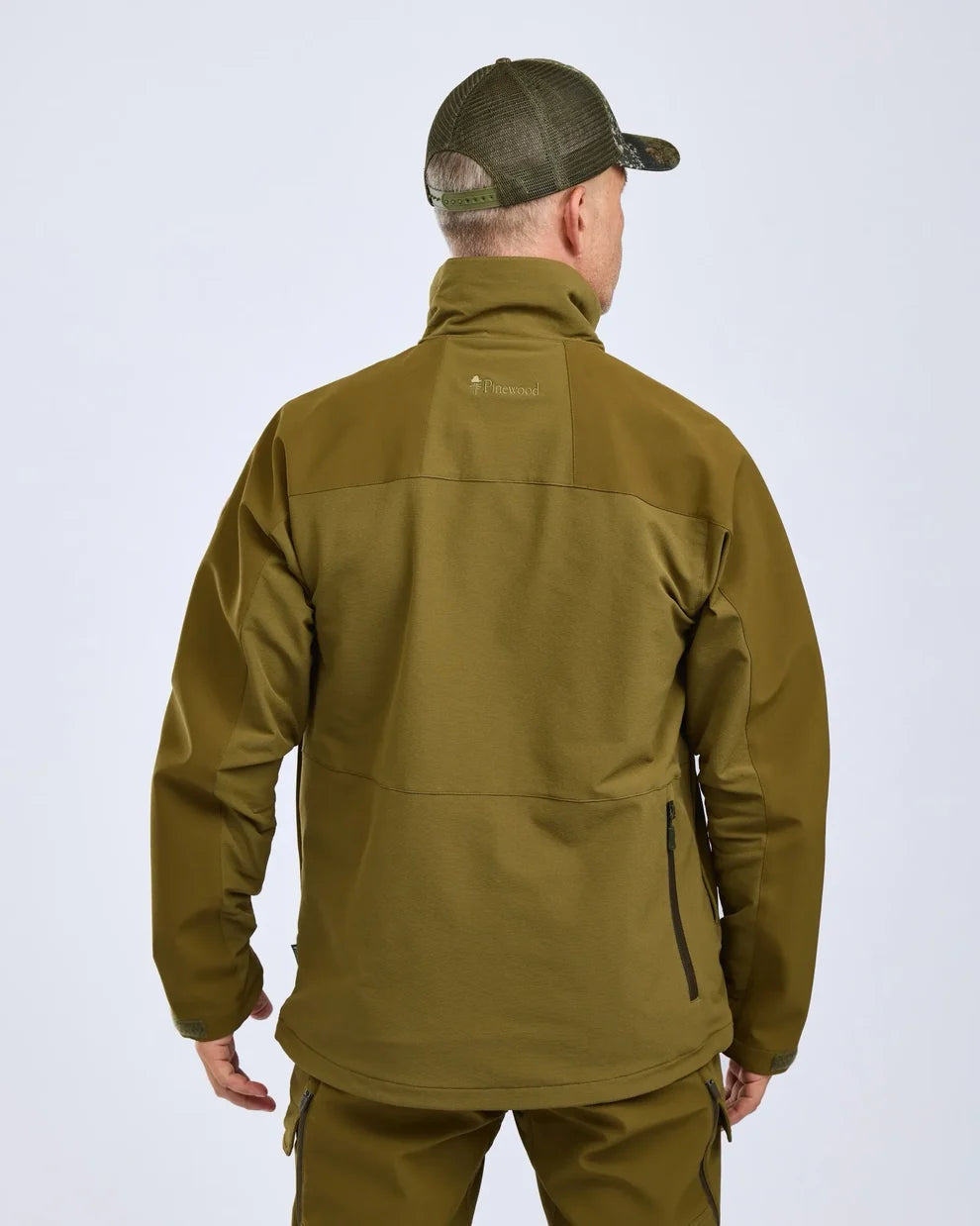 Pinewood Furudal Hybrid Stretch heren jas olive green, outdoorjas voor hondensport, wandelen en jacht ,Dog - Expert webshop voor gespecialiseerd hondenmateriaal