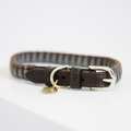 Kentucky Dogwear Triangle hondenhalsband, trendy en stijlvol, velvet microvezel met kunstleren voering voor extra stevigheid en comfort, verstelbaar, gravurehanger voor hondenaam, passend bij Velvet en Loop hondenleibanden.