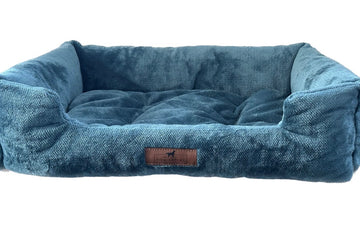 Lotus Mand huisdierbed voor kleine en middelgrote honden en katten, zacht pluche met hypoallergene vulling, afneembare hoes en omkeerbaar kussen voor extra comfort en knusse rustplaats.